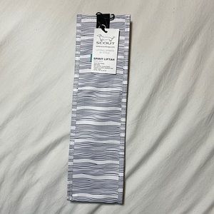 NWT Scout ‘Call Me Wavy’ Wine Bag